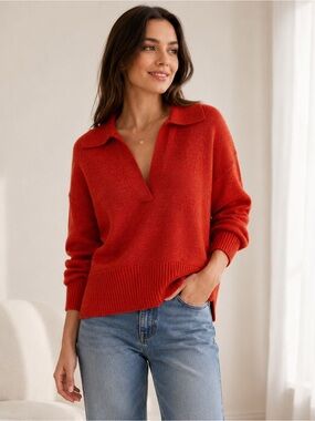 Truth Women’s Red Collared V-Neck Knit Sweater Size Large